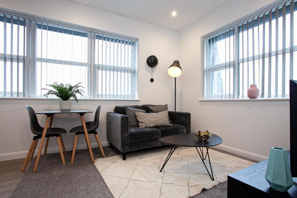Modern 1 Bedroom In
